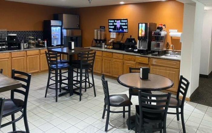 Heritage Inn Express