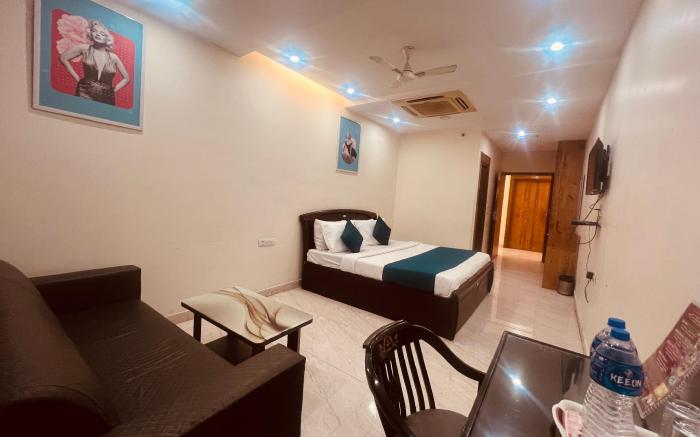 Hotel Lagoona and Banquet Hall