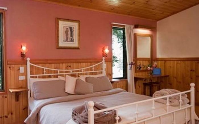 Montville Country Cabins