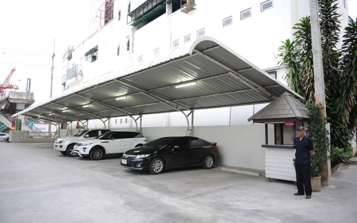 Rhienchai Place Hotel