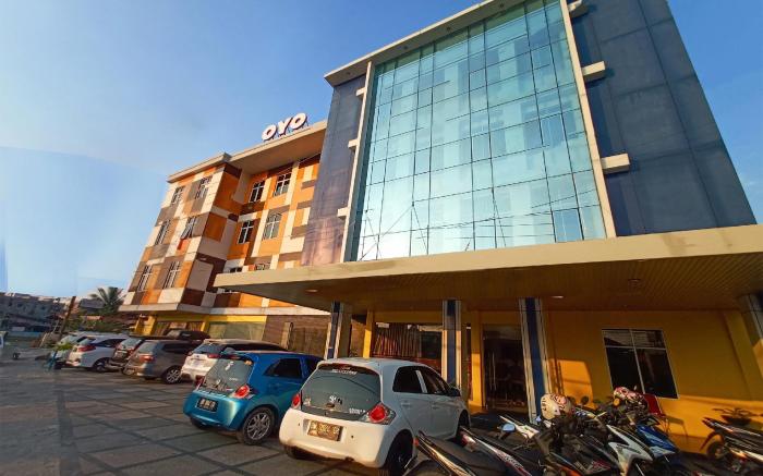 OYO 1161 Stefani City Hotel