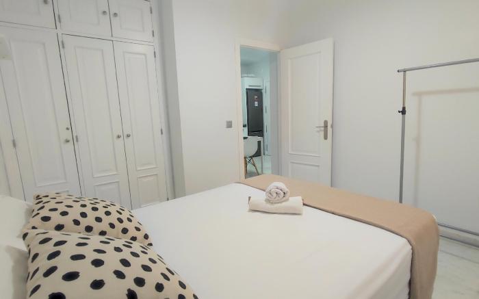 Casa Real, apartamento sin ruido en Triana