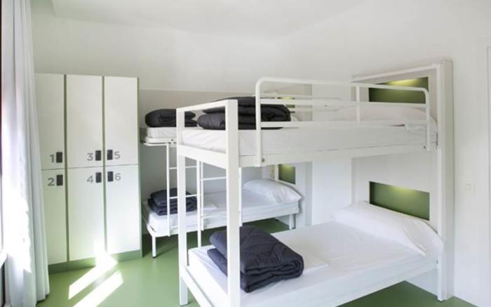 Sant Jordi Hostels Rock Palace