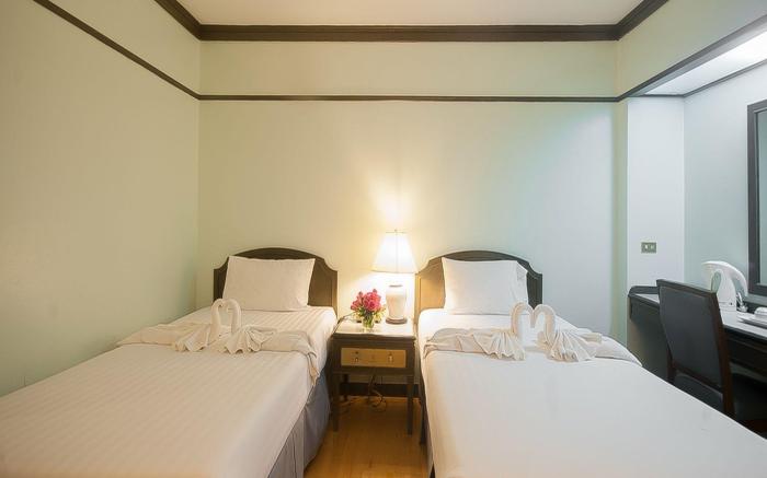 Grand Plaza Hotel