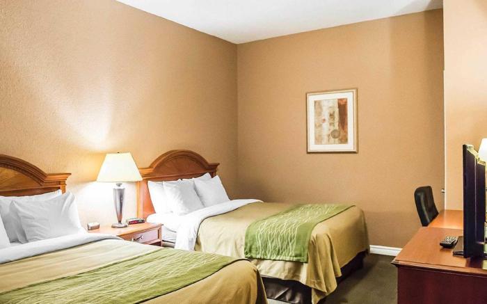 Comfort Inn & Suites Thousand Islands Harbour District