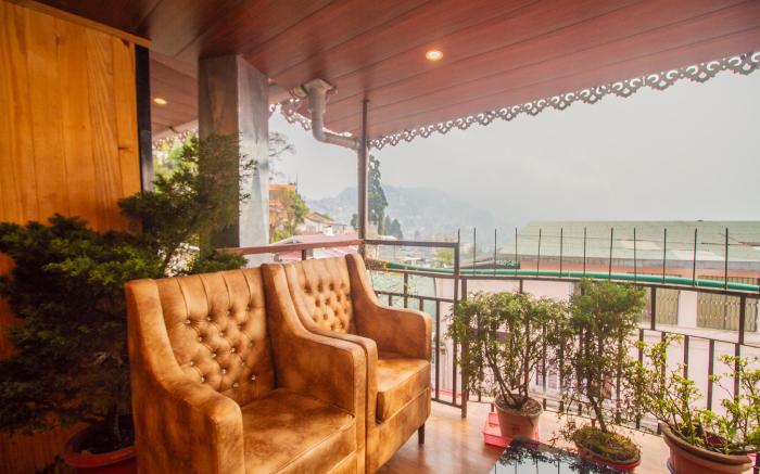 Hotel HIMALAYAN RETREAT