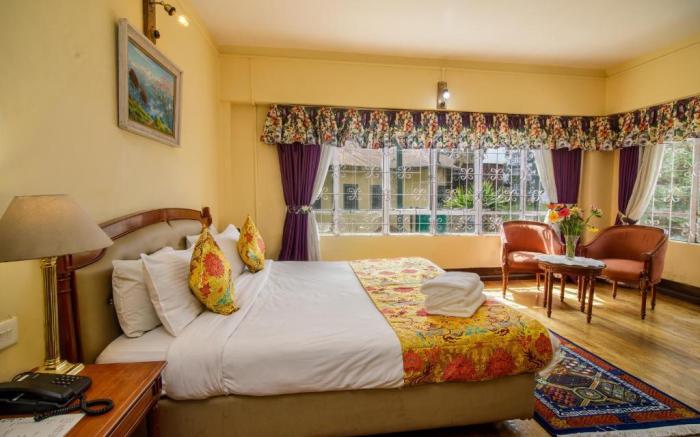 Muscatel Himalayan Resort - 400 Mts from Mall Road