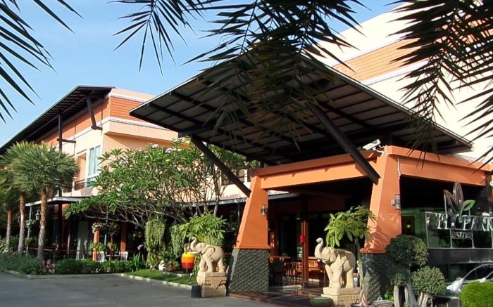 City Park Hotel