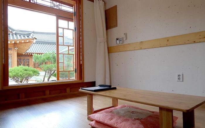 Hwangnamkwan Hanok Guesthouse