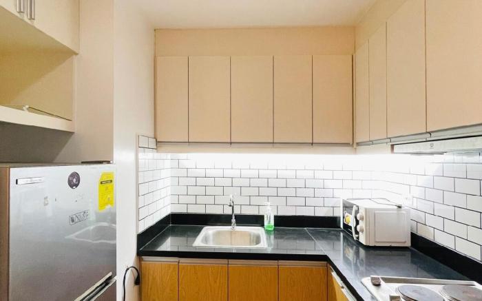 * *11 Warm and Cozy Studio