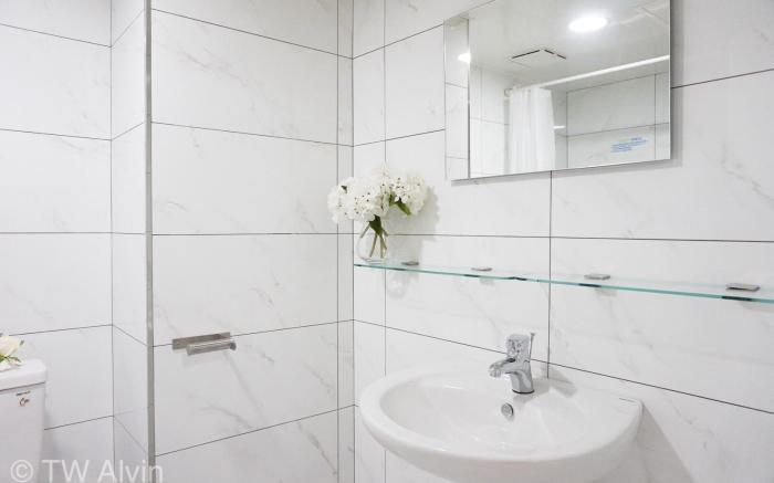 natural  room Taipei main station MRT M6 Exit