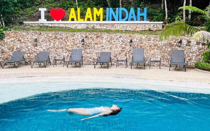 Alam Indah Busuanga Beach Villas