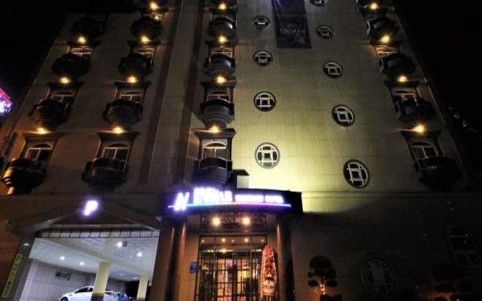 Instar Yangsan Hotel
