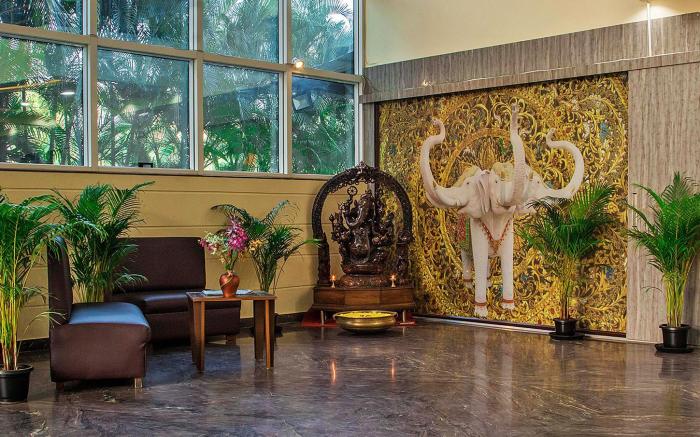 Royal Airavatha Residency