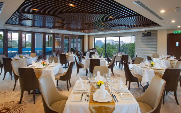 Orchids Saigon Hotel