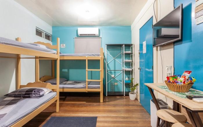 AZUL: Grove area, 2 min walk to UPLB Gate
