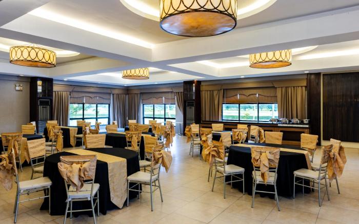 Sotogrande Iloilo Hotel