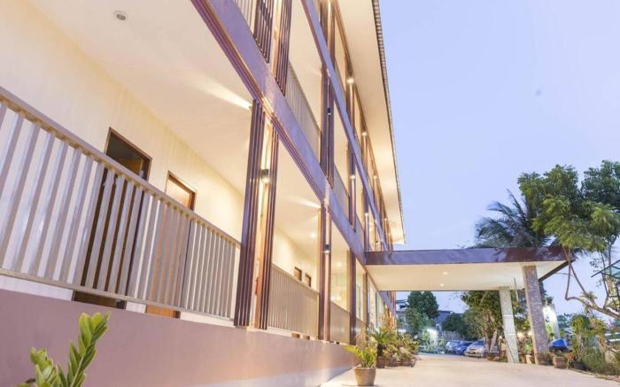 YAIBUA HOTEL