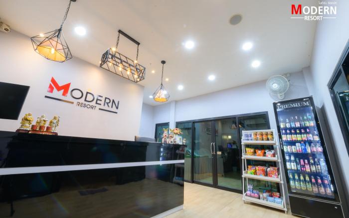 Modern resort Phichit