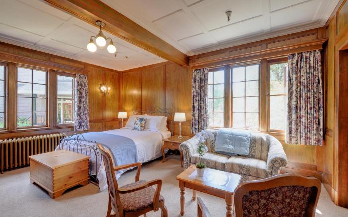 The Latch Inn and Restaurant