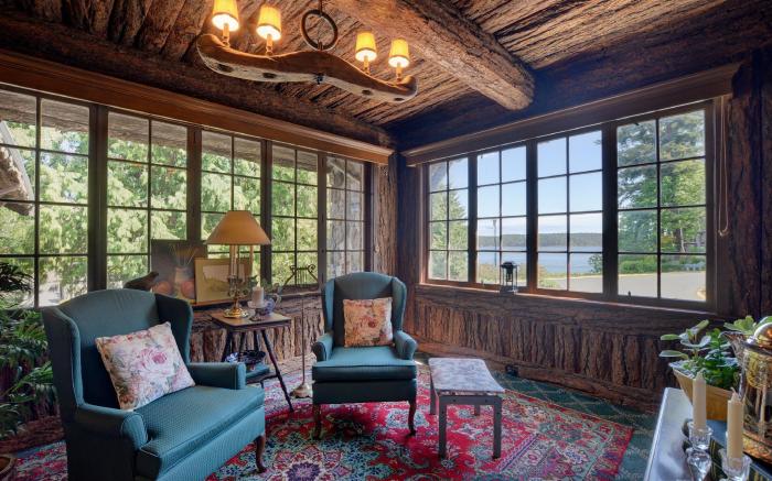 The Latch Inn and Restaurant