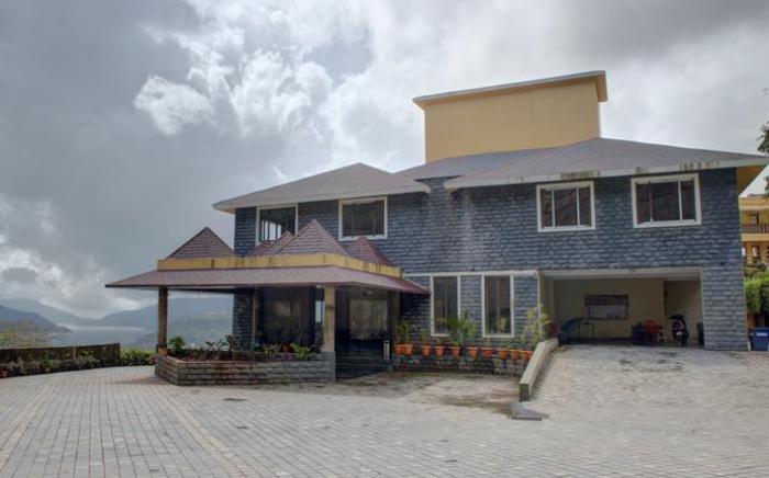 Antariksh Retreat