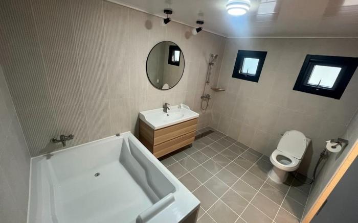 Namhae Siseon Glamping Pension