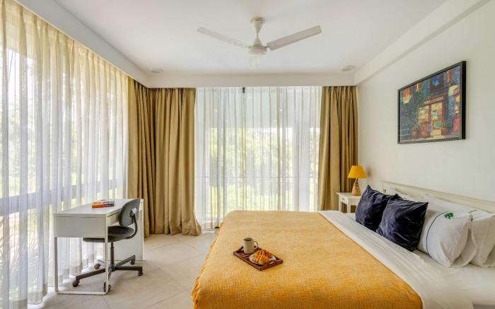 Tastefully done 1BHK Lux apartment