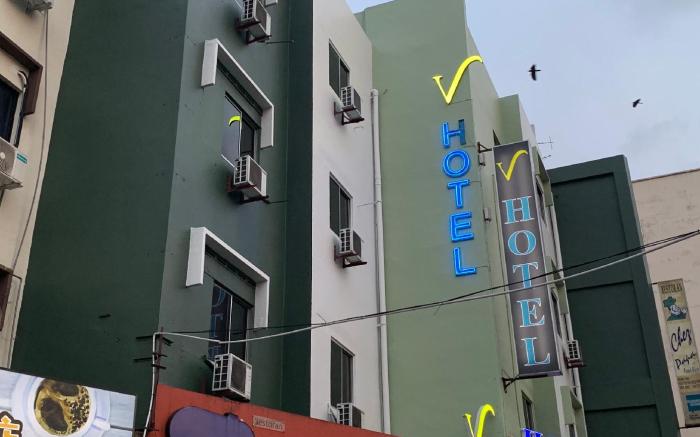 V HOTEL