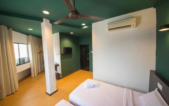 Room V @ Jalan Jenang