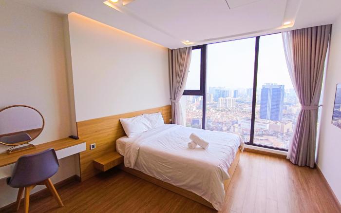 Vinhomes Metropolis - Three bedroom apartment