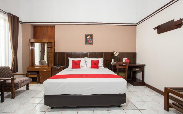 RedDoorz near Balai Kota Malang