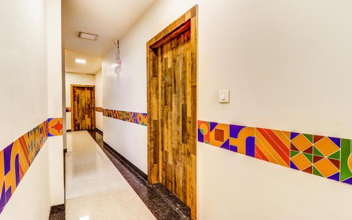 FabHotel Travellers Inn Gomti Nagar