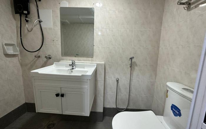 SS GREY HOTEL 2