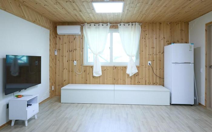 Anheung Port quiet accommodation No.B