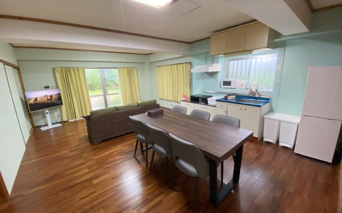 FTH SKY with Large Garden 5 Minutes Walk to Beach