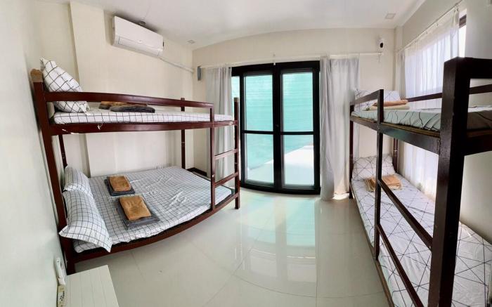 CapitaldelSurf
Exclusive Vacation House @ San Juan