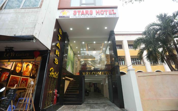 Stars Central Danang