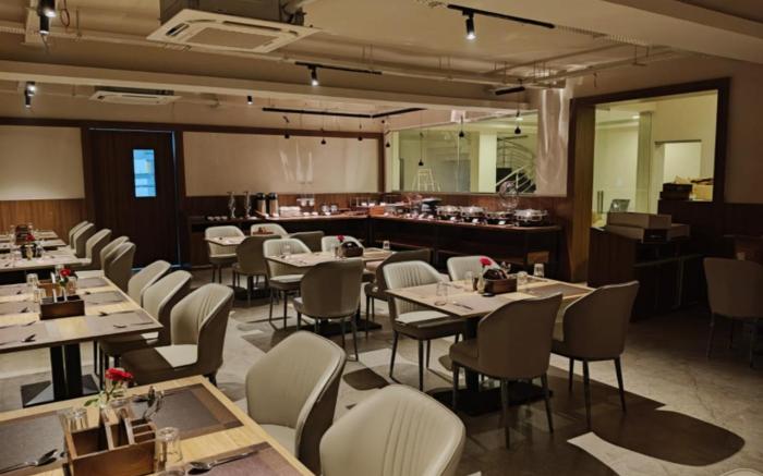 Zip By Spree Hotels Shirdi