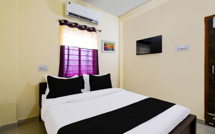 Hotel O Sisupalgarh formerly Glamorous Inn