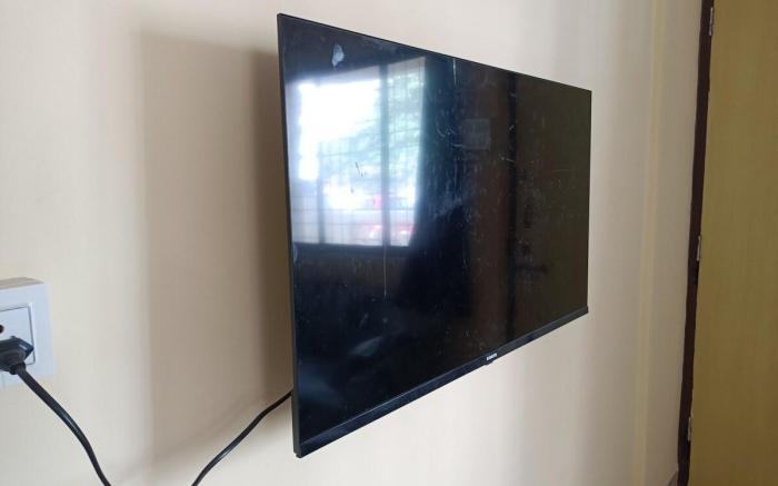 Private Room @ 4 Bhk Bungalow2, GB Road Thane West