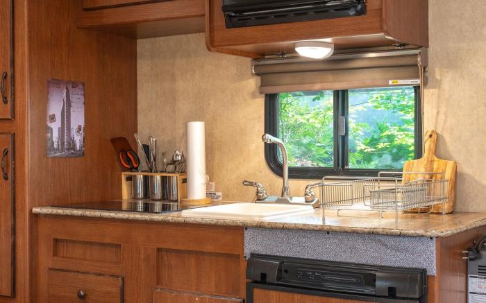 gyeongju yongcheonsu caravan