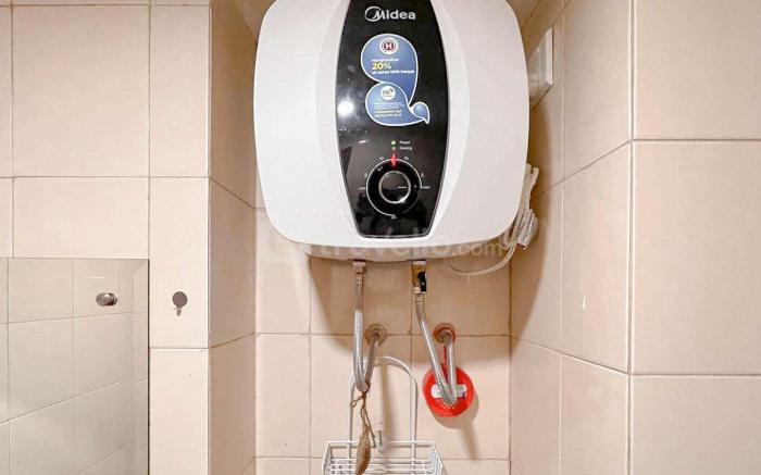 Comfort Studio Room at Vida View By Travelio