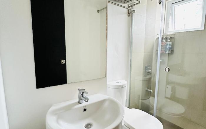Feels Like Home Condos (Abreeza Place Tower 2) D