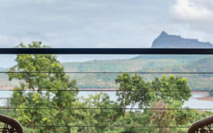 StayVista at La Rive