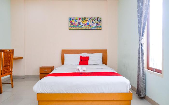 RedDoorz Plus @ Mahendradatta Denpasar