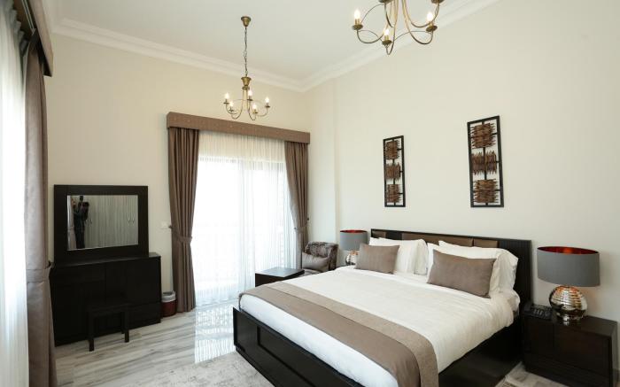 Marbella holiday homes luxury w/b apartment