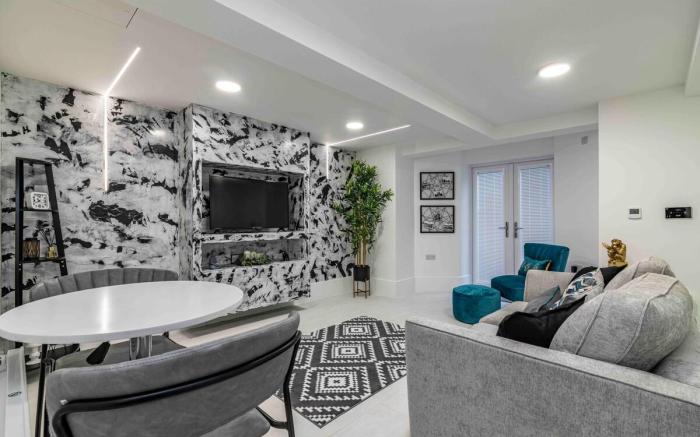 The Garden Apartment, West Bridgford Free Parking