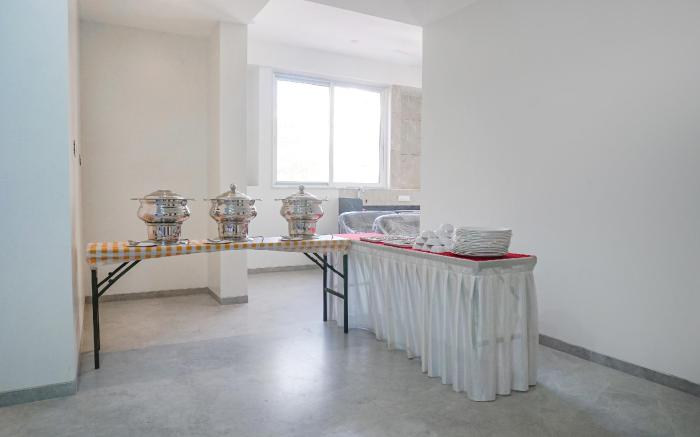 FabHotel Prime Athiti Delight Stay - Nr. D'Mart