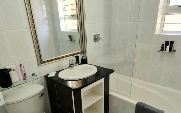 Comfy & clean 2-bedroom self-catering apartment